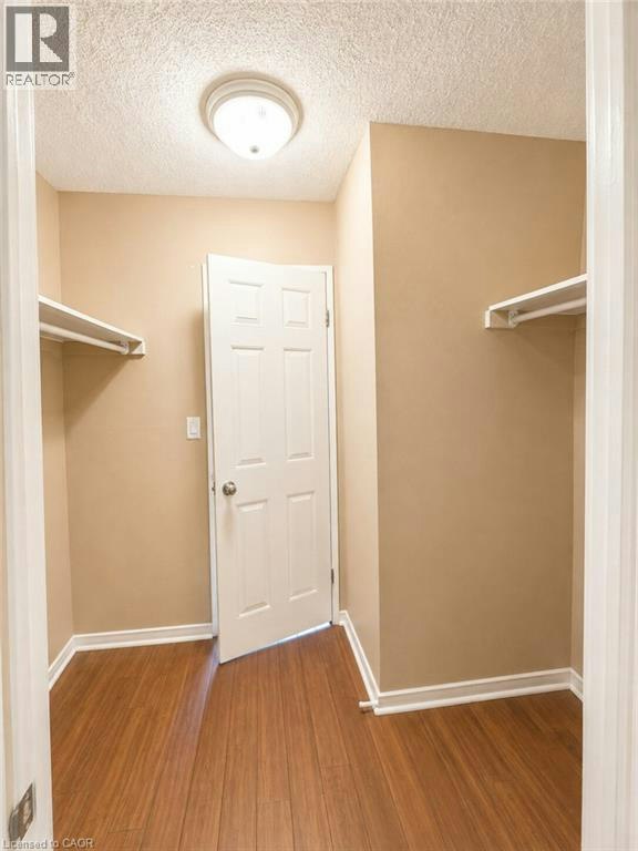 212-18 Holborn Court, Kitchener, ON, N2A 4A1 - 7
