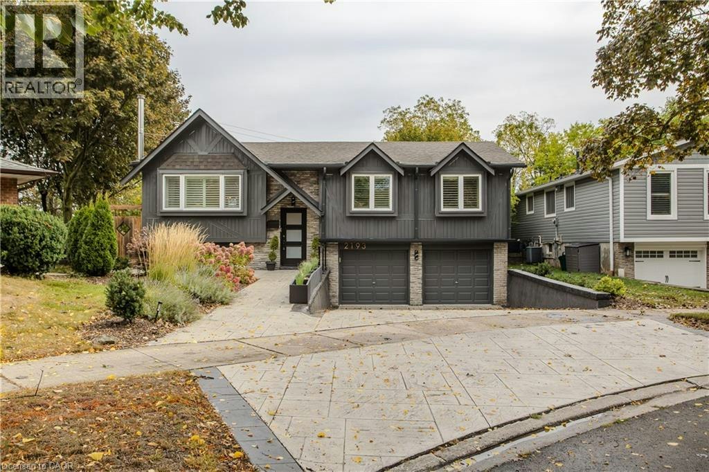 2193 Lancaster Crescent, Burlington, ON, L7P 3G4