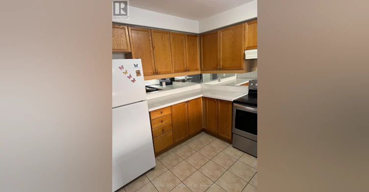 10 Ashmere Road, Brampton, ON, L7A 1R3 - 4