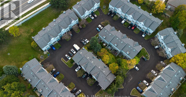 42-589 Beechwood Drive, Waterloo, ON, N2T 2K9 - 34