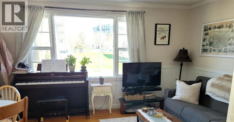 51 Talbot Street, Kitchener, ON, N2M 2A8 - 11