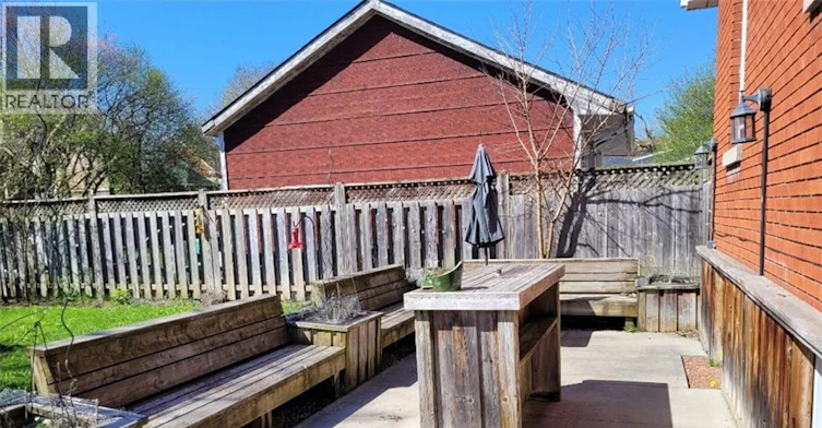 51 Talbot Street, Kitchener, ON, N2M 2A8 - 25