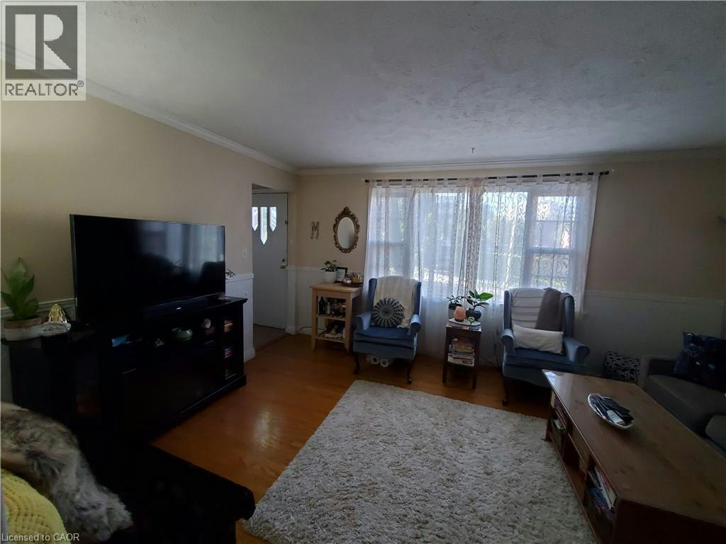 51 Talbot Street, Kitchener, ON, N2M 2A8 - 8
