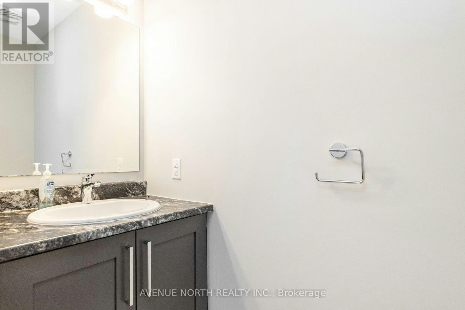 246 Aquarium Avenue, Ottawa, ON, K4A 1L2 - 4