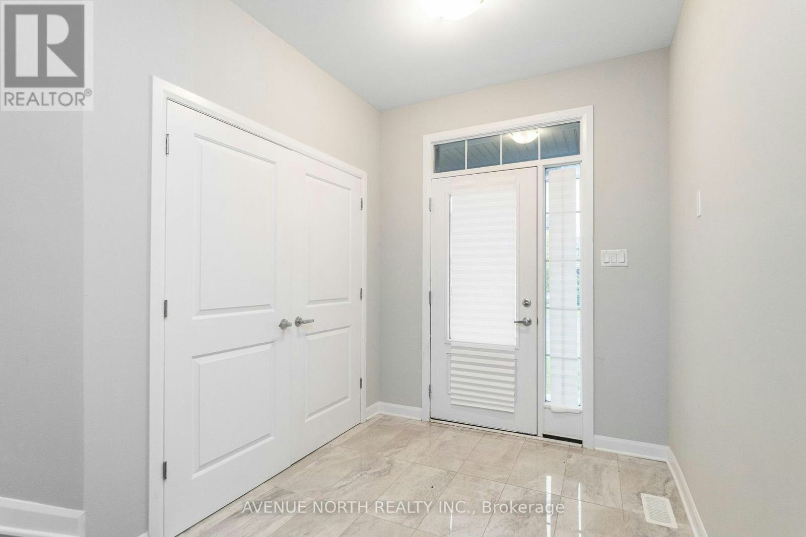 246 Aquarium Avenue, Ottawa, ON, K4A 1L2 - 2