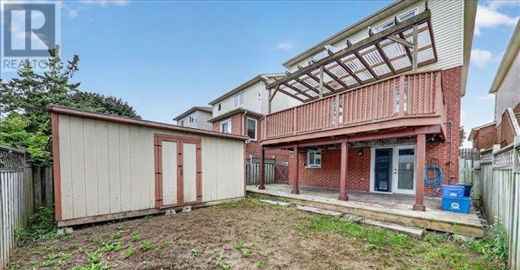UPPER-8 Vail Meadows Crescent, Clarington, ON, L1C 4T1 - 45