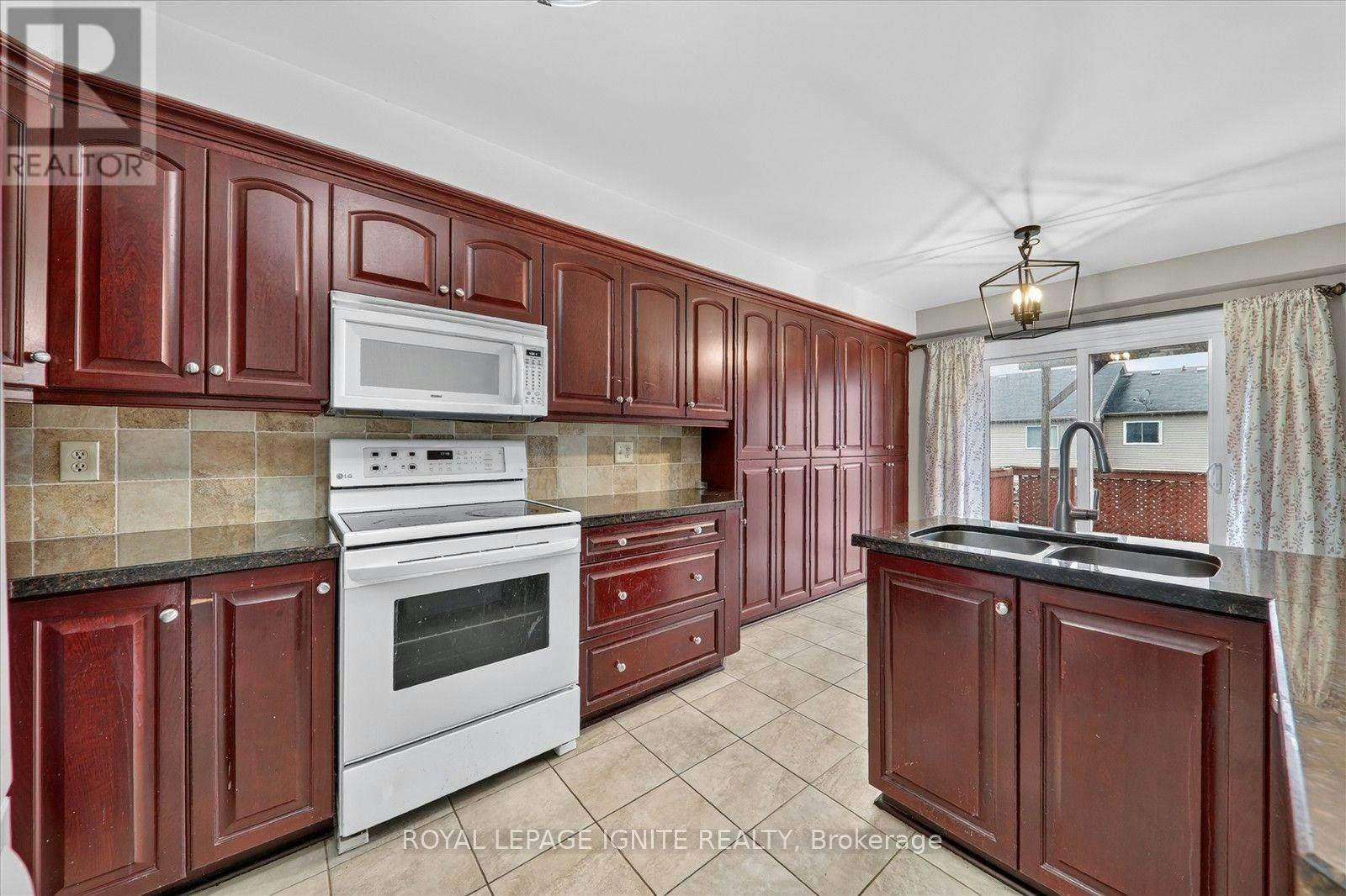 BSMNT-8 Vail Meadows Crescent, Clarington, ON, L1C 4T1 - 10