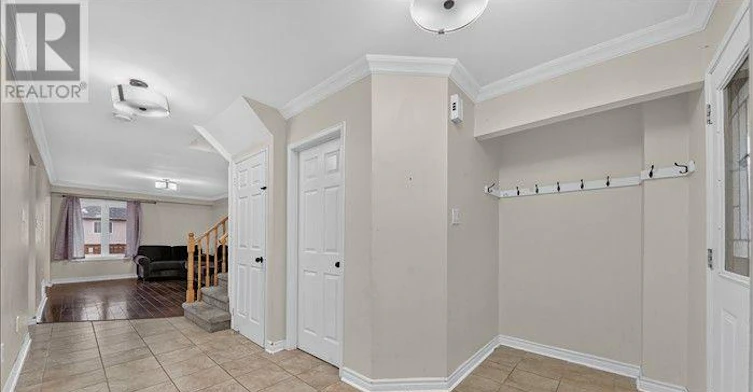 8 Vail Meadows Crescent, Clarington, ON, L1C 4T1 - 7