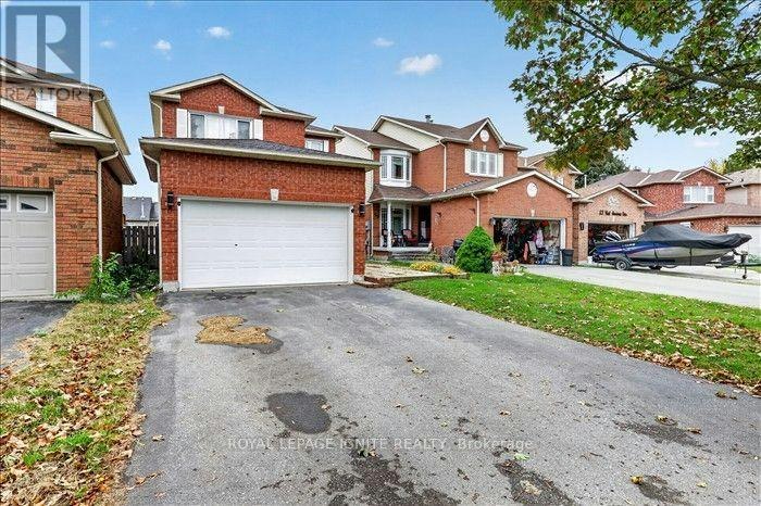 8 Vail Meadows Crescent, Clarington, ON, L1C 4T1 - 3