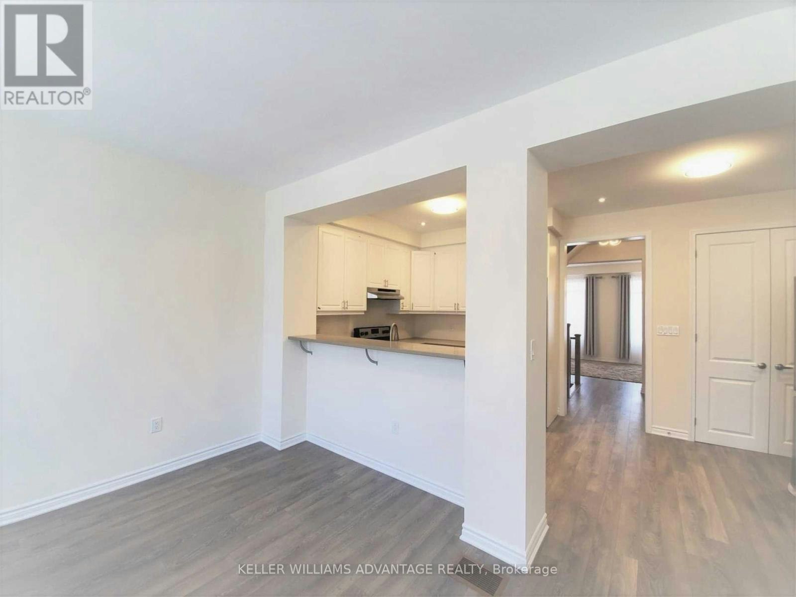 45 Fusilier Drive, Toronto, ON, M1L 0J4 - 6