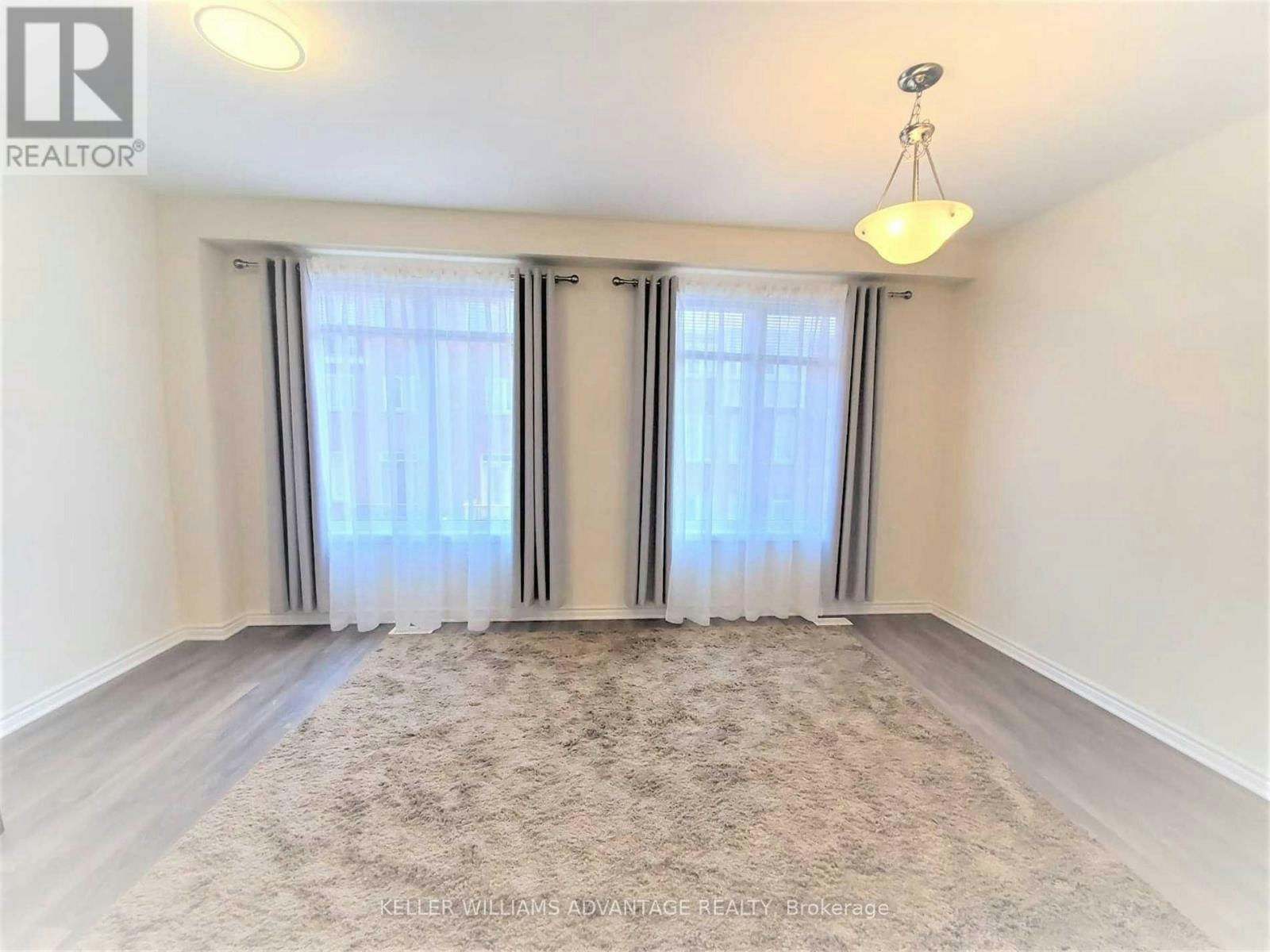 45 Fusilier Drive, Toronto, ON, M1L 0J4 - 9