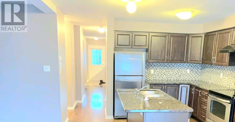 857 Taggart Crescent, Oshawa, ON, L1K 0E6 - 2