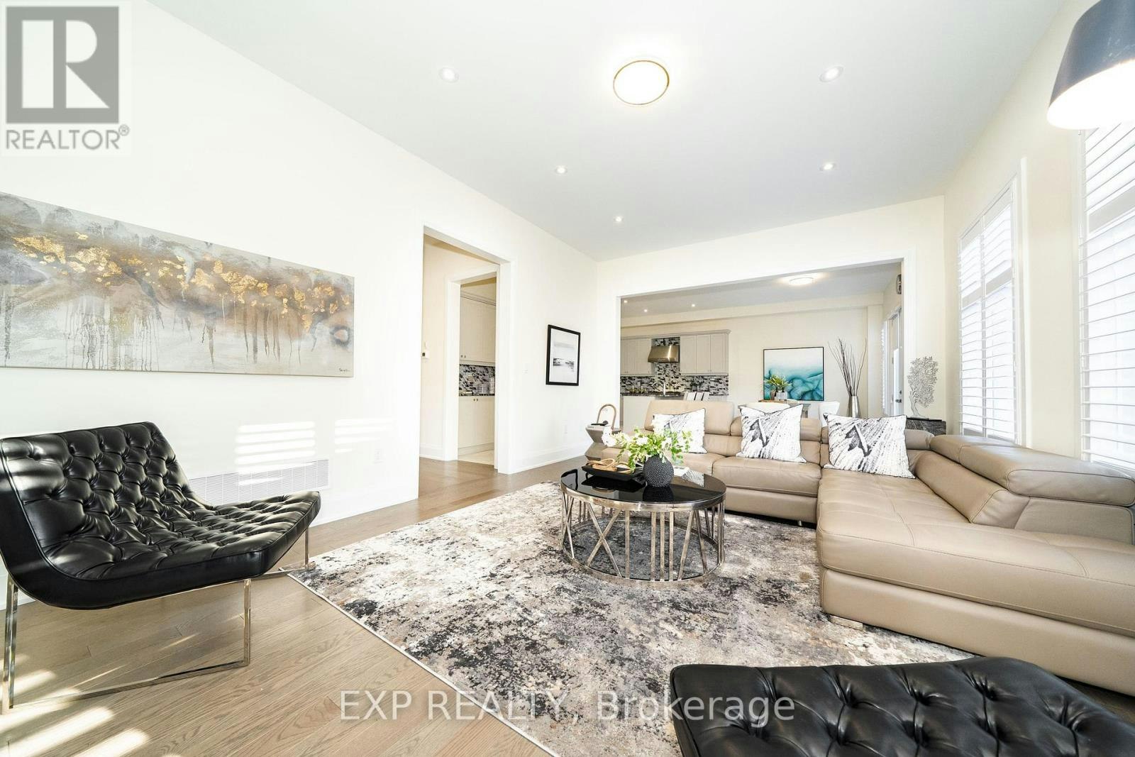38 Bud Leggett Crescent, Georgina, ON, L4P 0T1 - 14