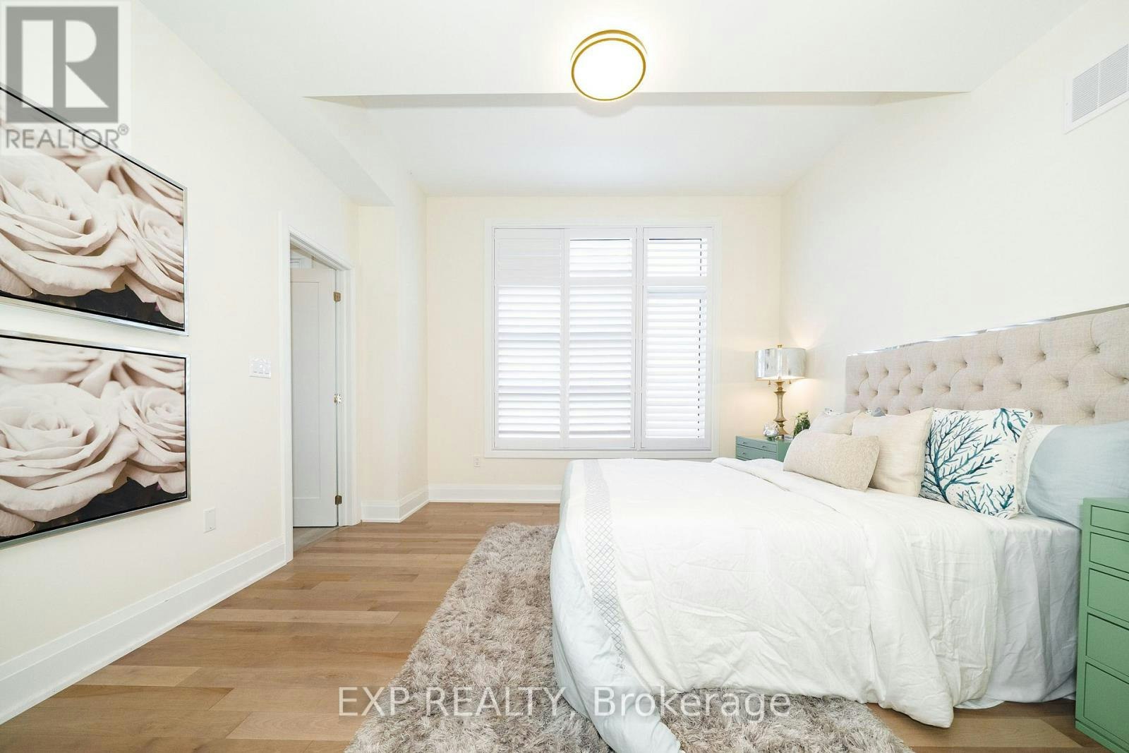 38 Bud Leggett Crescent, Georgina, ON, L4P 0T1 - 39
