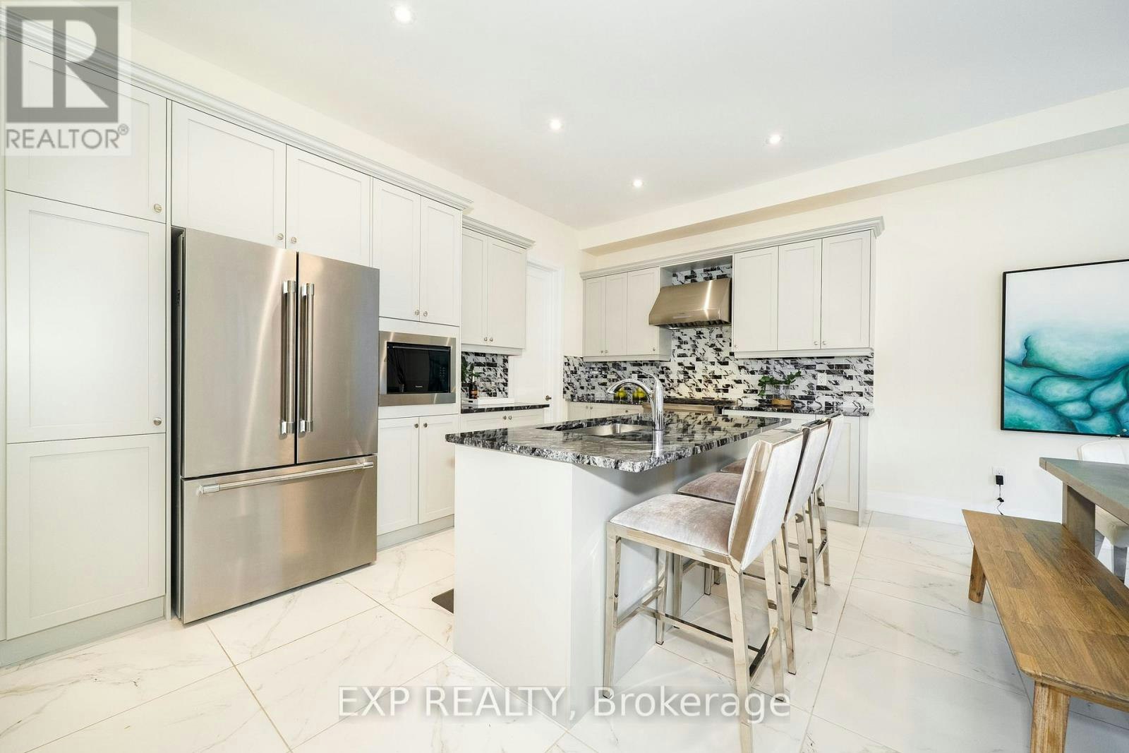 38 Bud Leggett Crescent, Georgina, ON, L4P 0T1 - 17