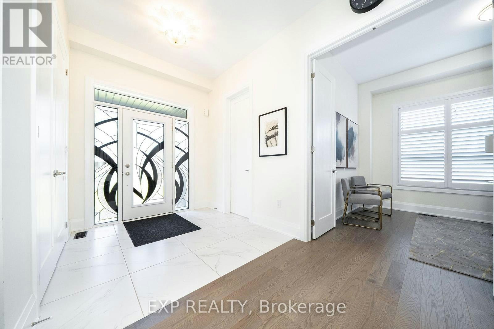 38 Bud Leggett Crescent, Georgina, ON, L4P 0T1 - 5