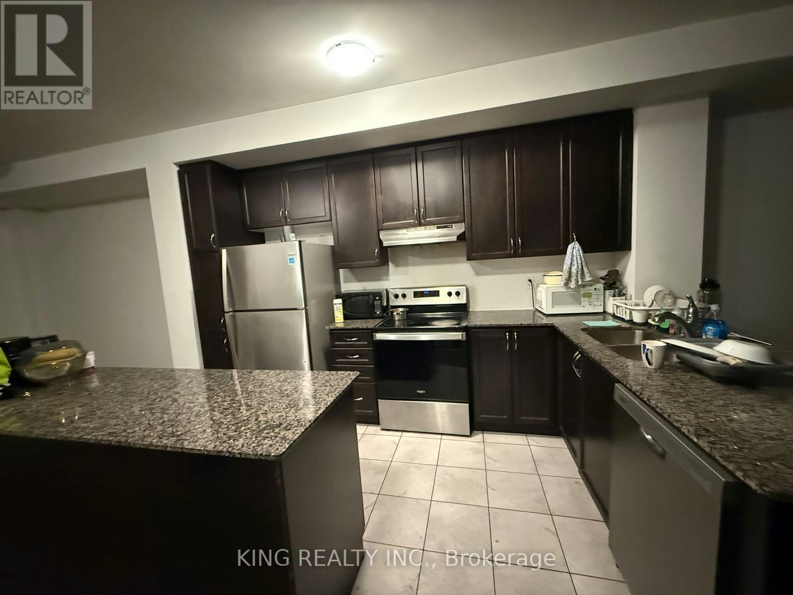 210 Keppel Circle, Brampton, ON, L7A 0B6 - 2