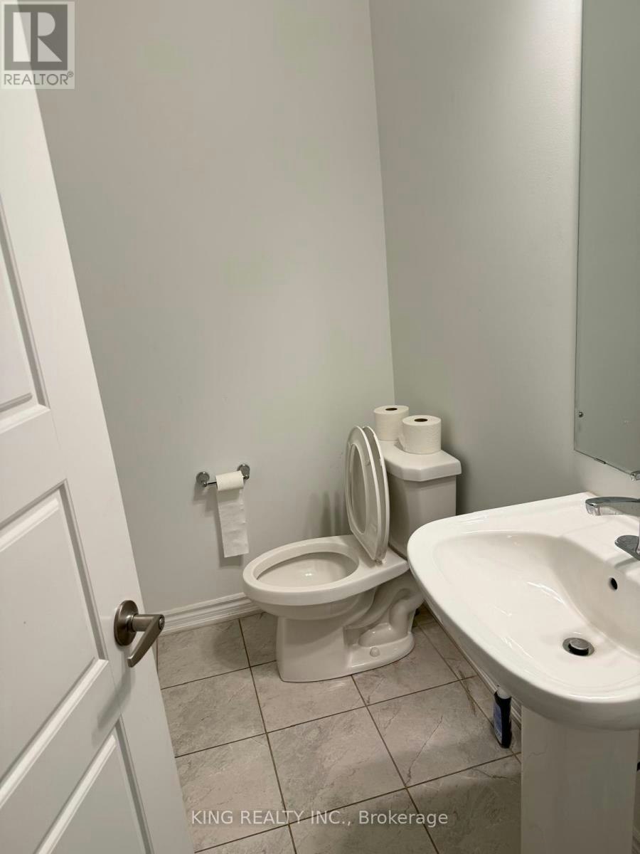 210 Keppel Circle, Brampton, ON, L7A 0B6 - 10