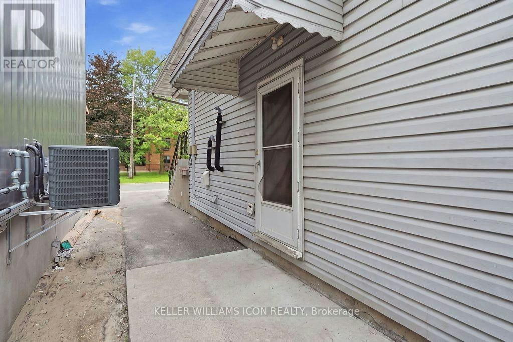 A-313 Savard Avenue, Ottawa, ON, K1L 7S1 - 26