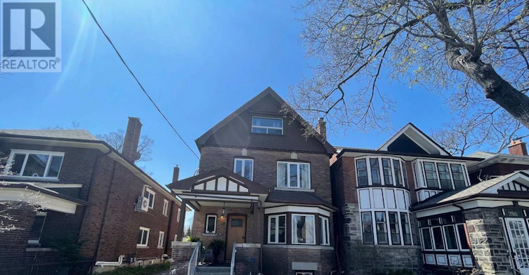 5-296 Runnymede Road, Toronto, ON, M6S 2Y6