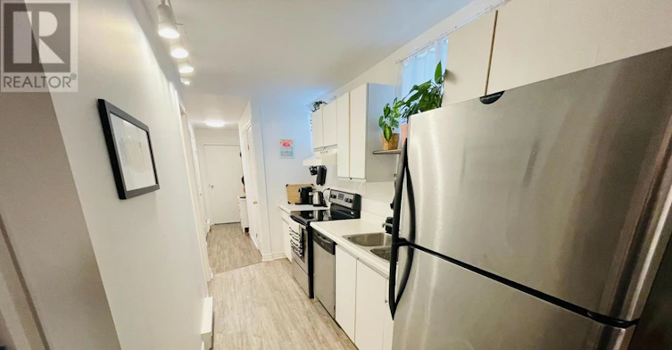 5-296 Runnymede Road, Toronto, ON, M6S 2Y6 - 7