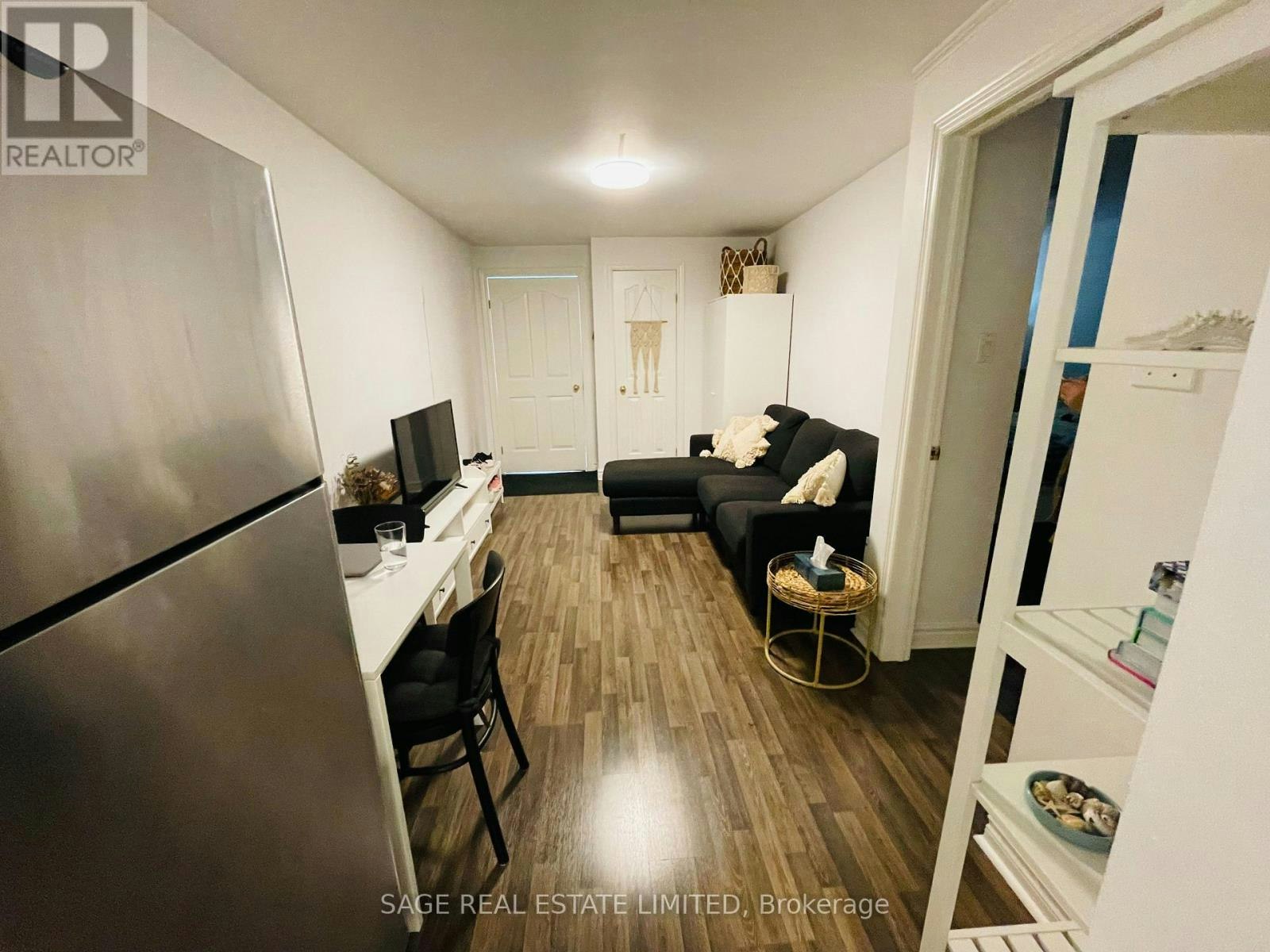 5-296 Runnymede Road, Toronto, ON, M6S 2Y6 - 16