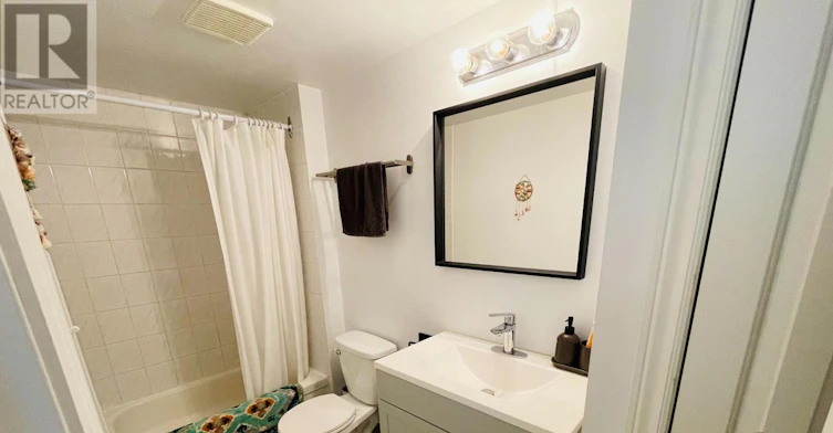 5-296 Runnymede Road, Toronto, ON, M6S 2Y6 - 11