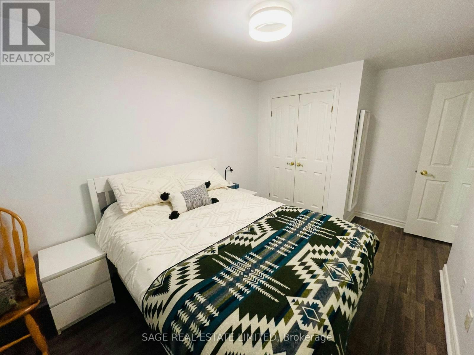 5-296 Runnymede Road, Toronto, ON, M6S 2Y6 - 5