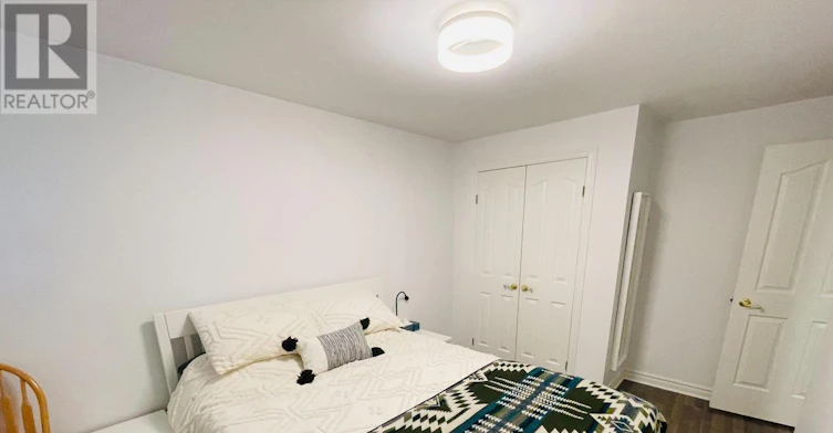 5-296 Runnymede Road, Toronto, ON, M6S 2Y6 - 5