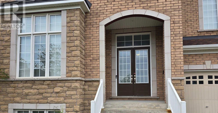 1140 Nugent Court SE, Oshawa, ON, L1K 0Y4 - 3