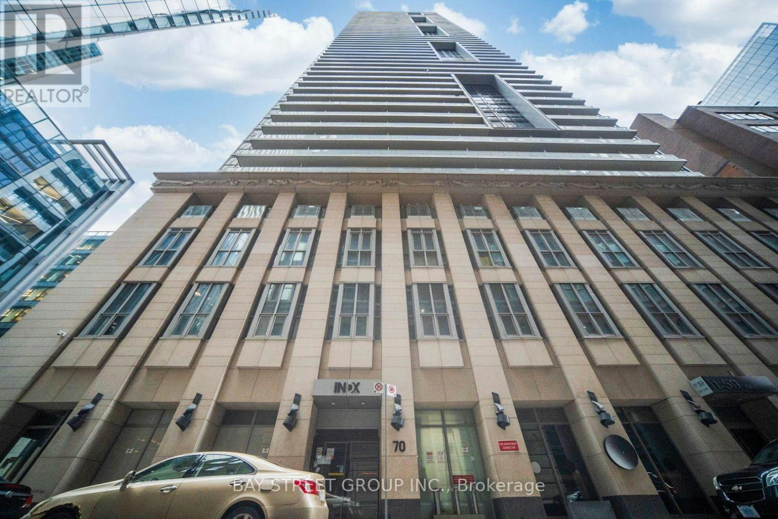 712-70 Temperance Street, Toronto, ON, M5H 4E8 - 2