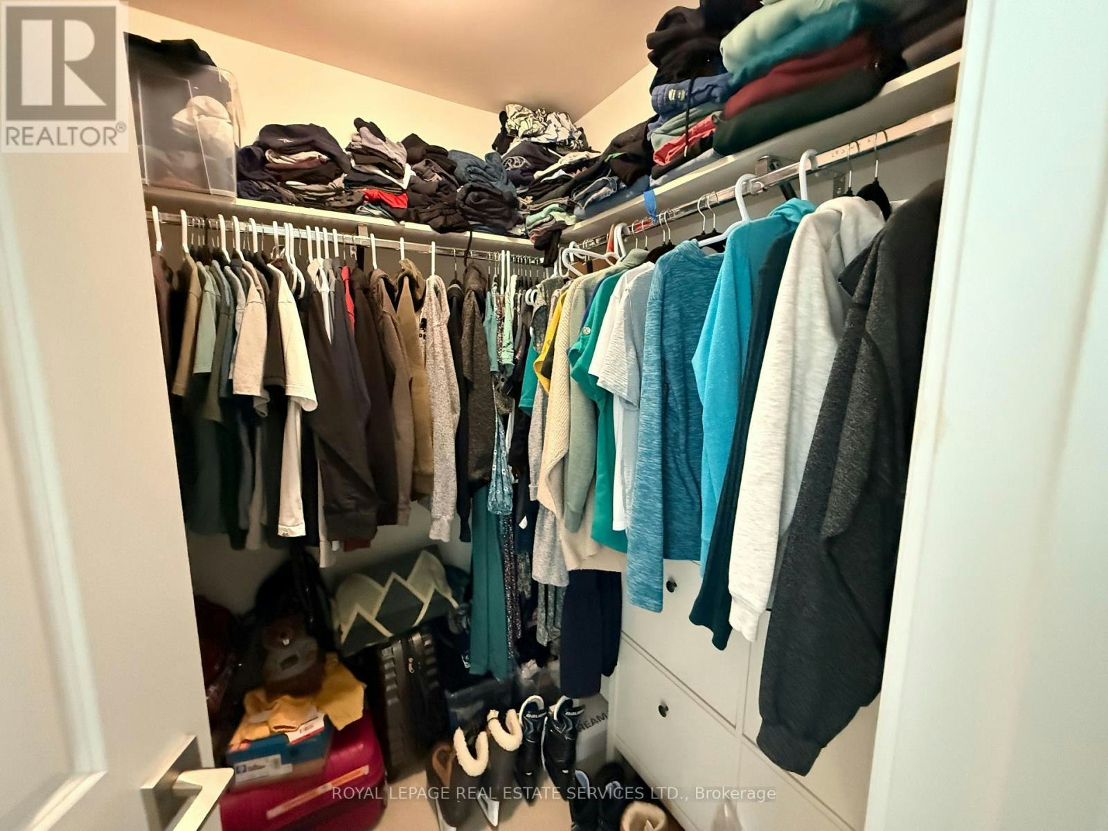 223-1 Old Mill Drive, Toronto, ON, M6S 0A1 - 14