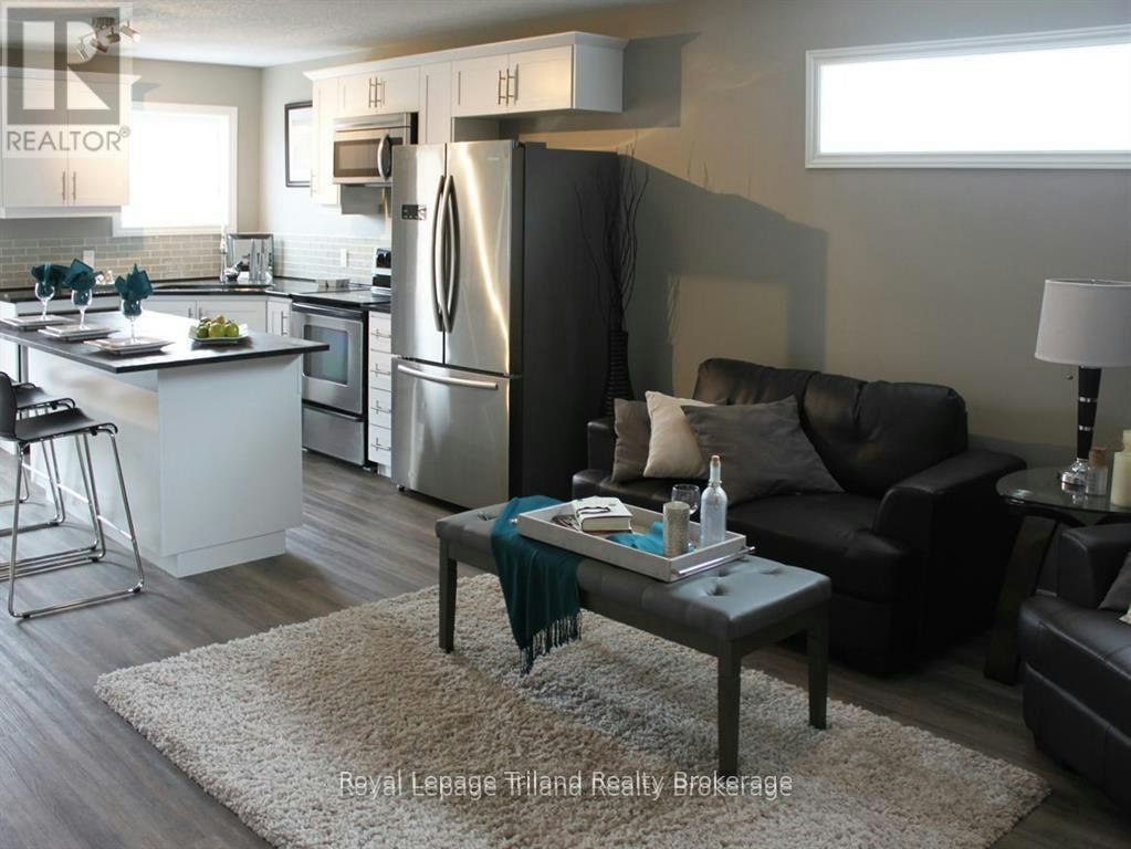 1-673 Adelaide Street, Woodstock, ON, N4S 4C2 - 3