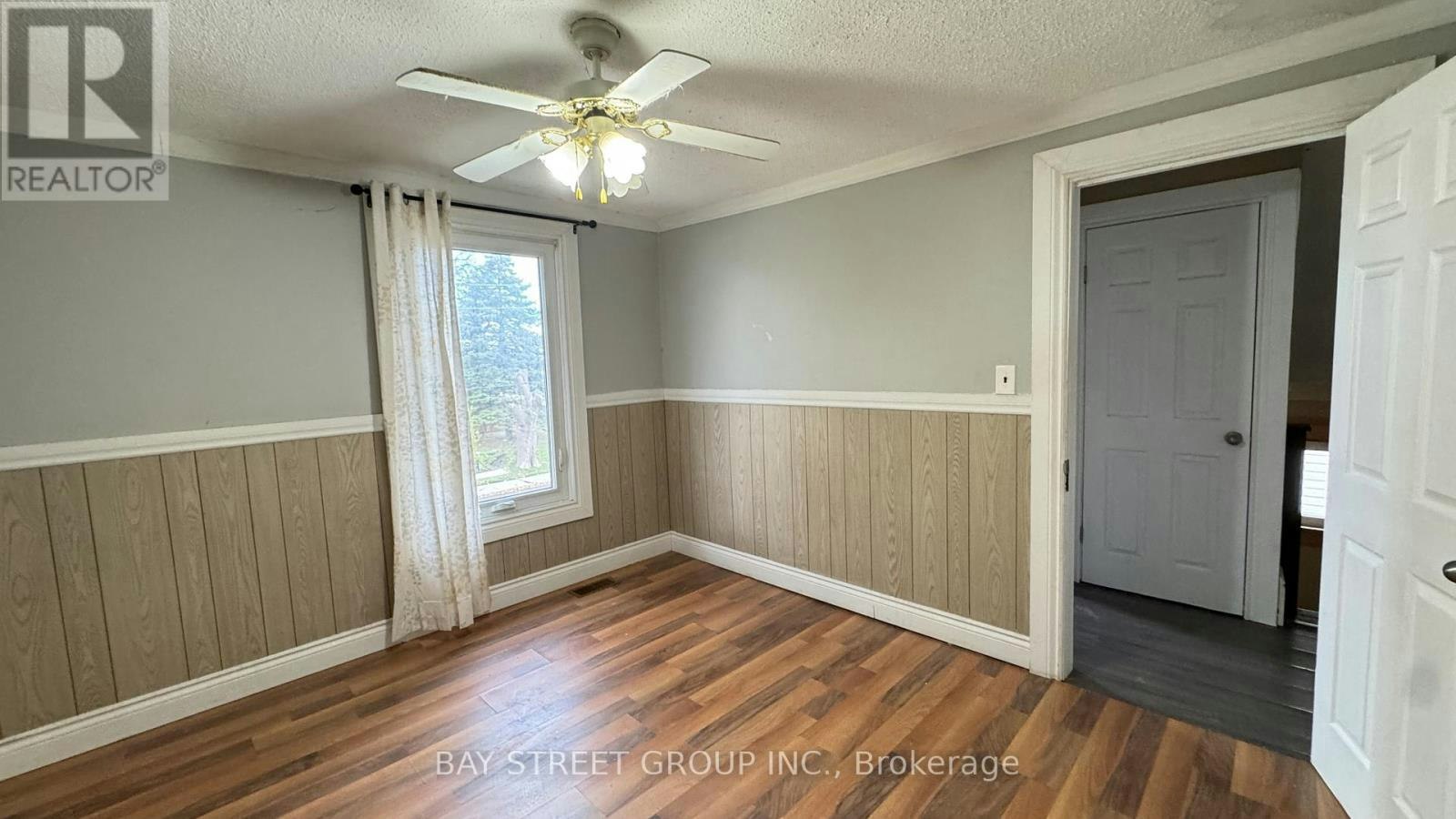 UPPER-5114 Mcrae Street, Niagara Falls, ON, L2E 1P5 - 12