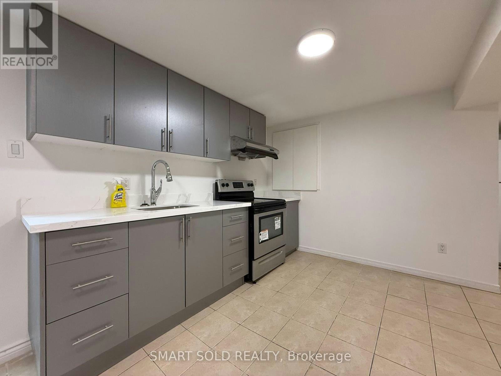 BASEMENT-36 Montezuma Trail, Toronto, ON, M1V 1H8 - 3