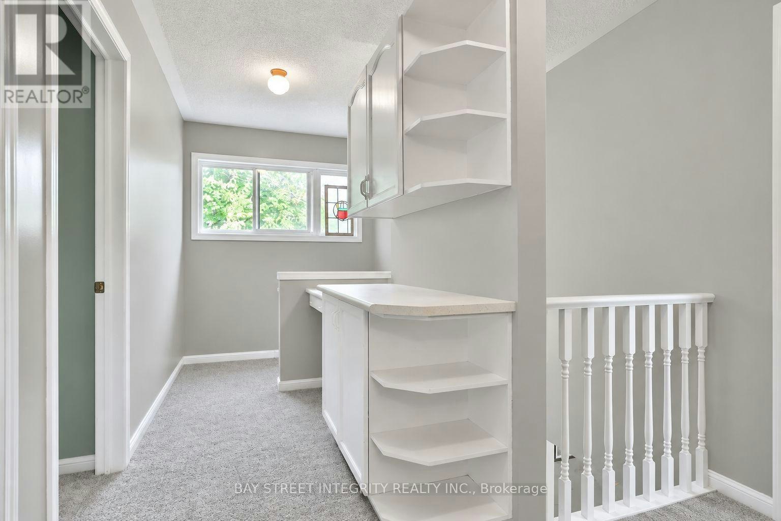 2198 Woodglen Crescent, Burlington, ON, L7L 6H1 - 7