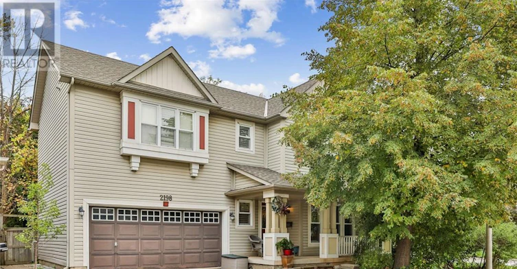 2198 Woodglen Crescent, Burlington, ON, L7L 6H1