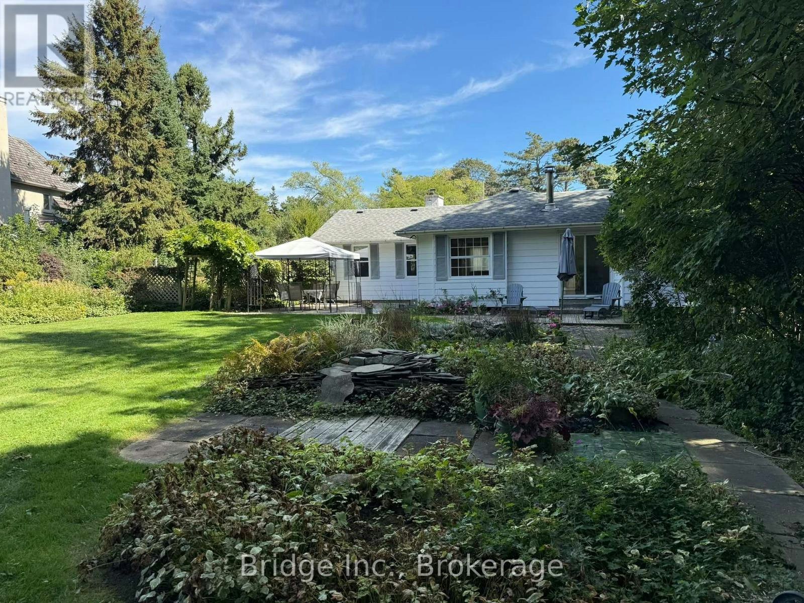 434 Apple Lane, Mississauga, ON, L5J 2T1 - 4