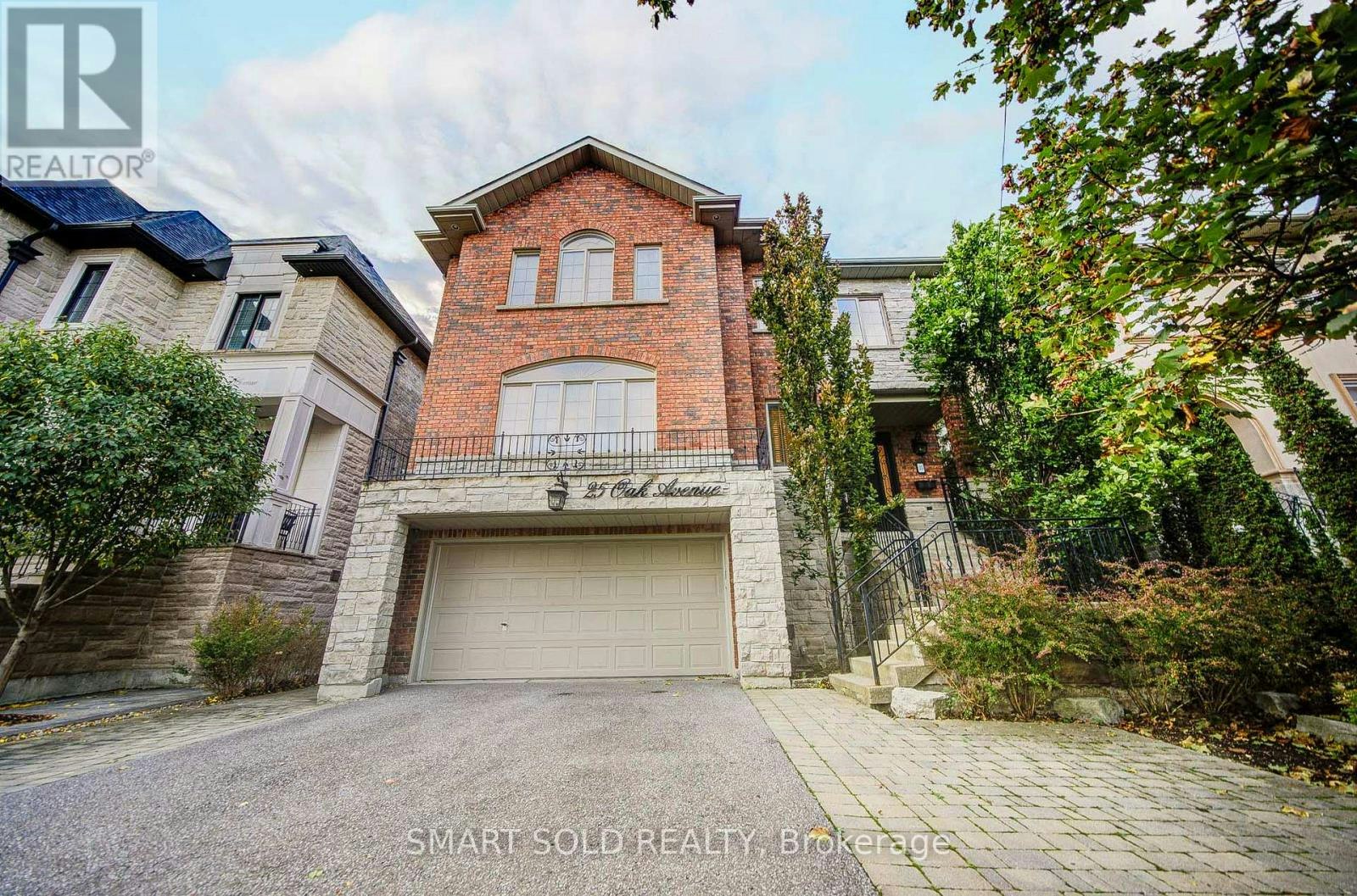 25 Oak Avenue, Richmond Hill, ON, L4C 6R5