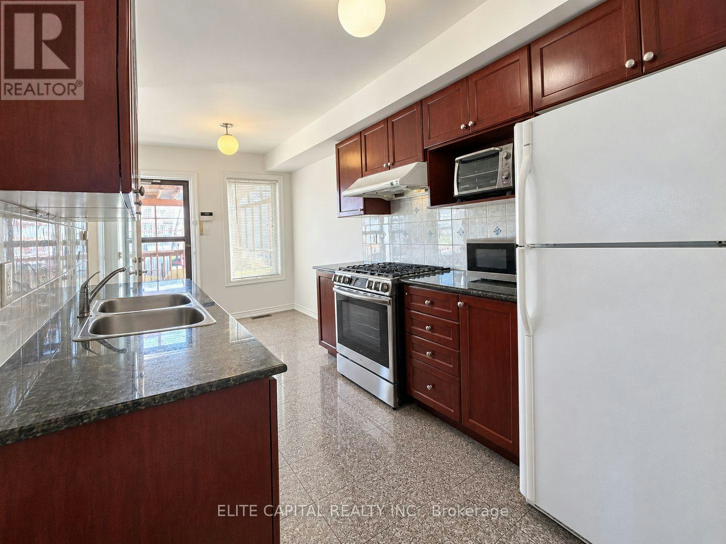 195 Unionville Avenue SOUTH, Markham, ON, L3R 5S6 - 7
