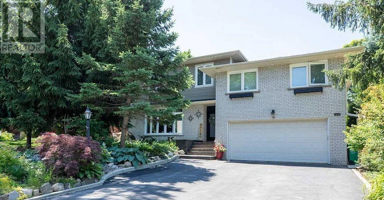 3594 Gallager Drive, Mississauga, ON, L5C 2N6