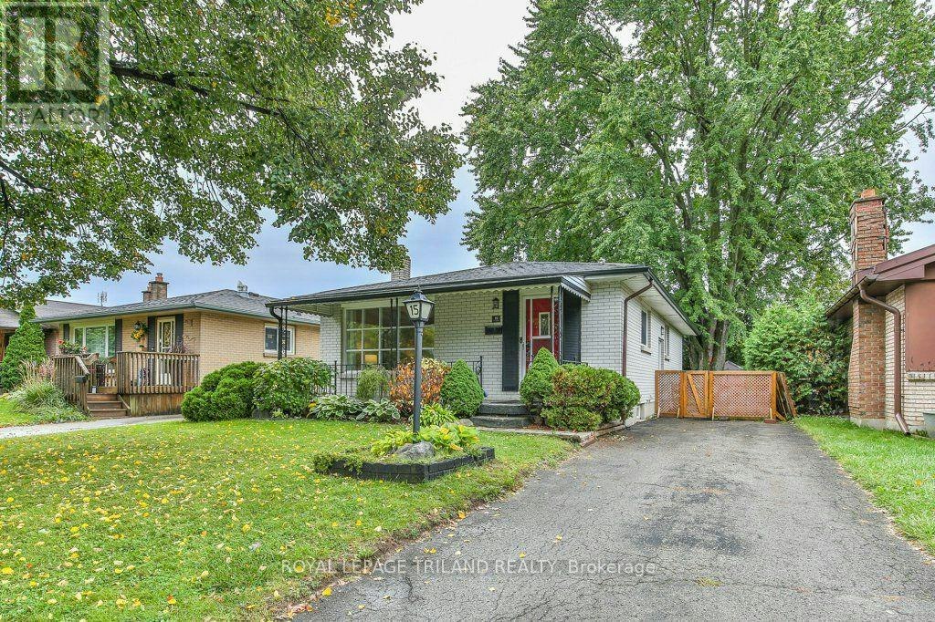 15 Talavera Crescent, London, ON, N5V 1K7