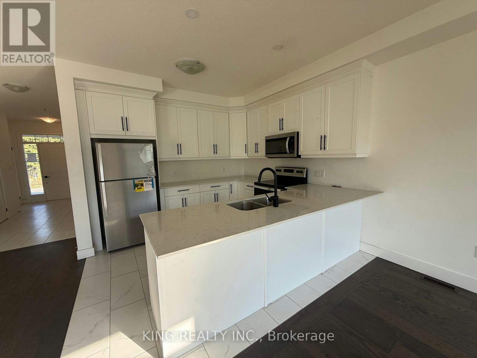 UPPER-27 Christopher Court, London, ON, N5Z 0B1 - 6