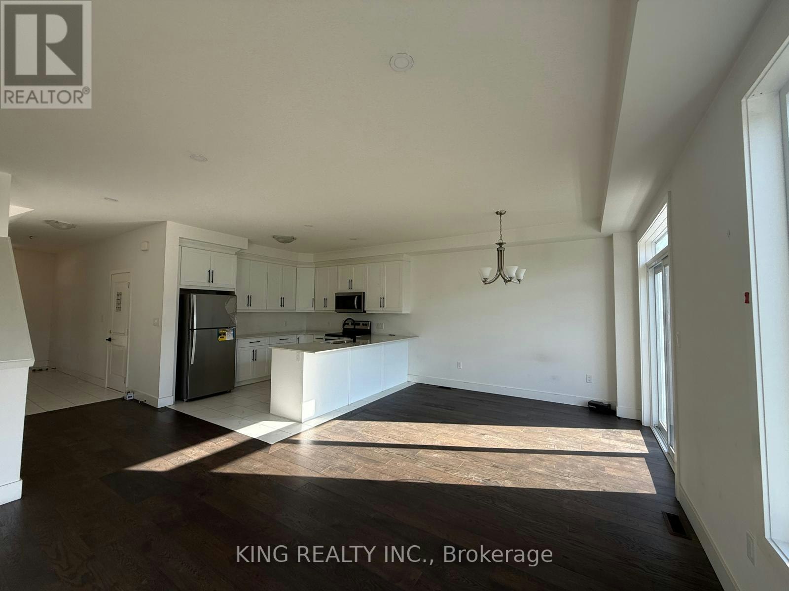 UPPER-27 Christopher Court, London, ON, N5Z 0B1 - 12