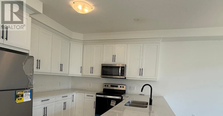 UPPER-27 Christopher Court, London, ON, N5Z 0B1 - 13