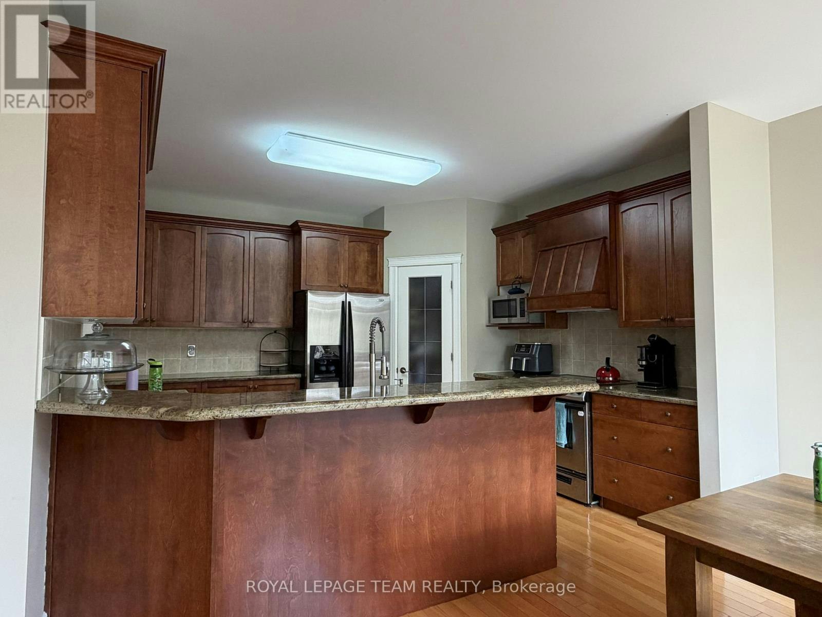 251 Tofino Private, Ottawa, ON, K2M 0B1 - 8