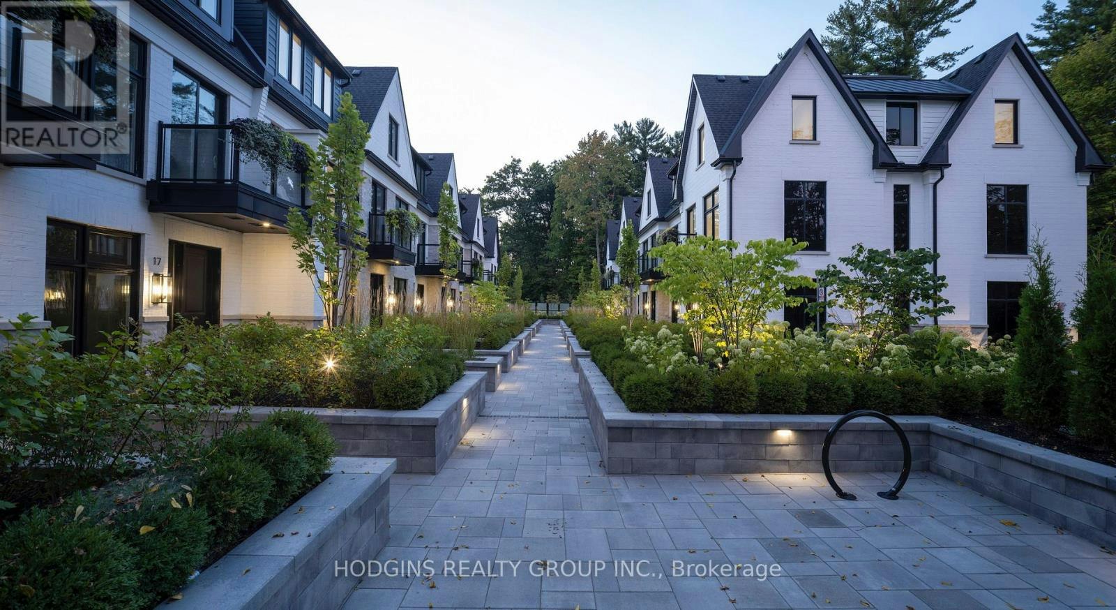 4-1136 Mona Road, Mississauga, ON, L5G 0C8 2