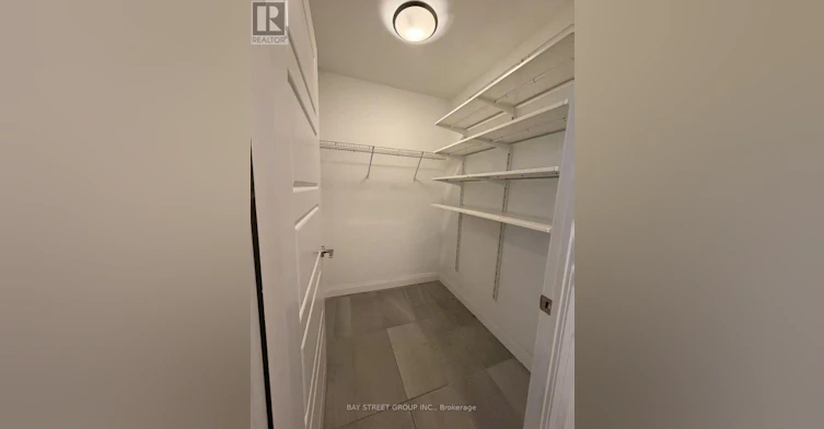 217-15 Water Walk Drive, Markham, ON, L6G 0G2 - 5