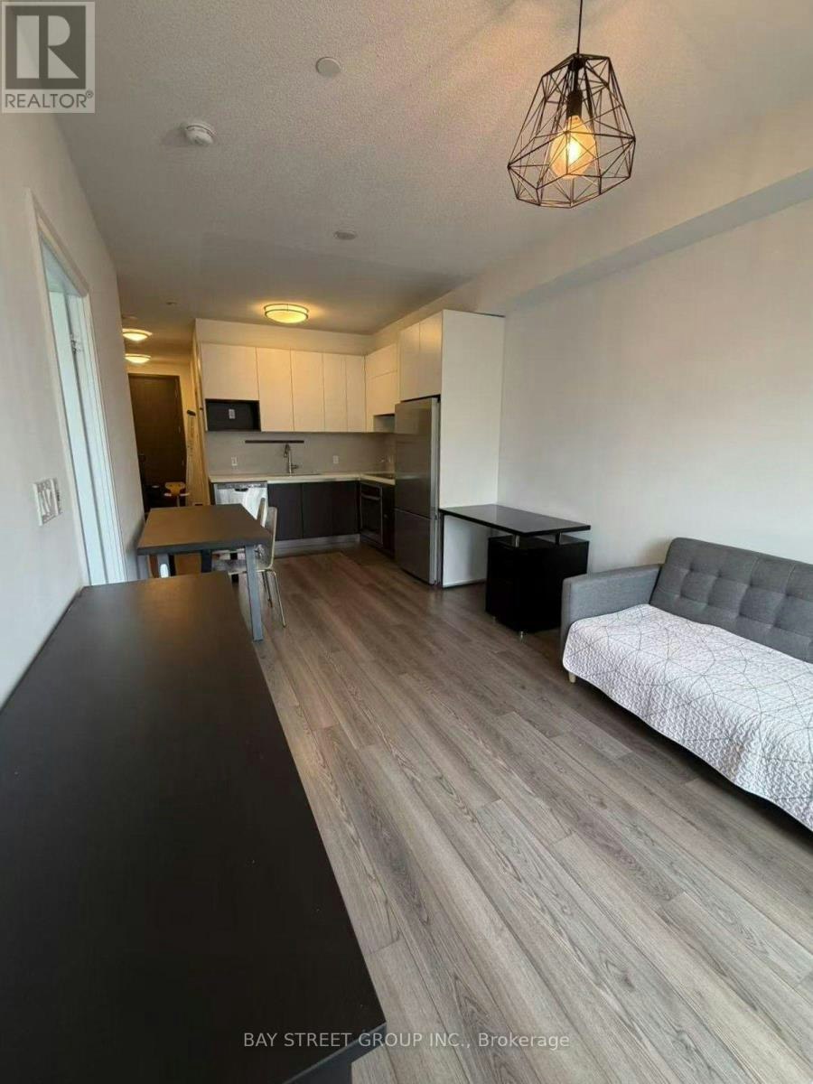 217-15 Water Walk Drive, Markham, ON, L6G 0G2 - 17