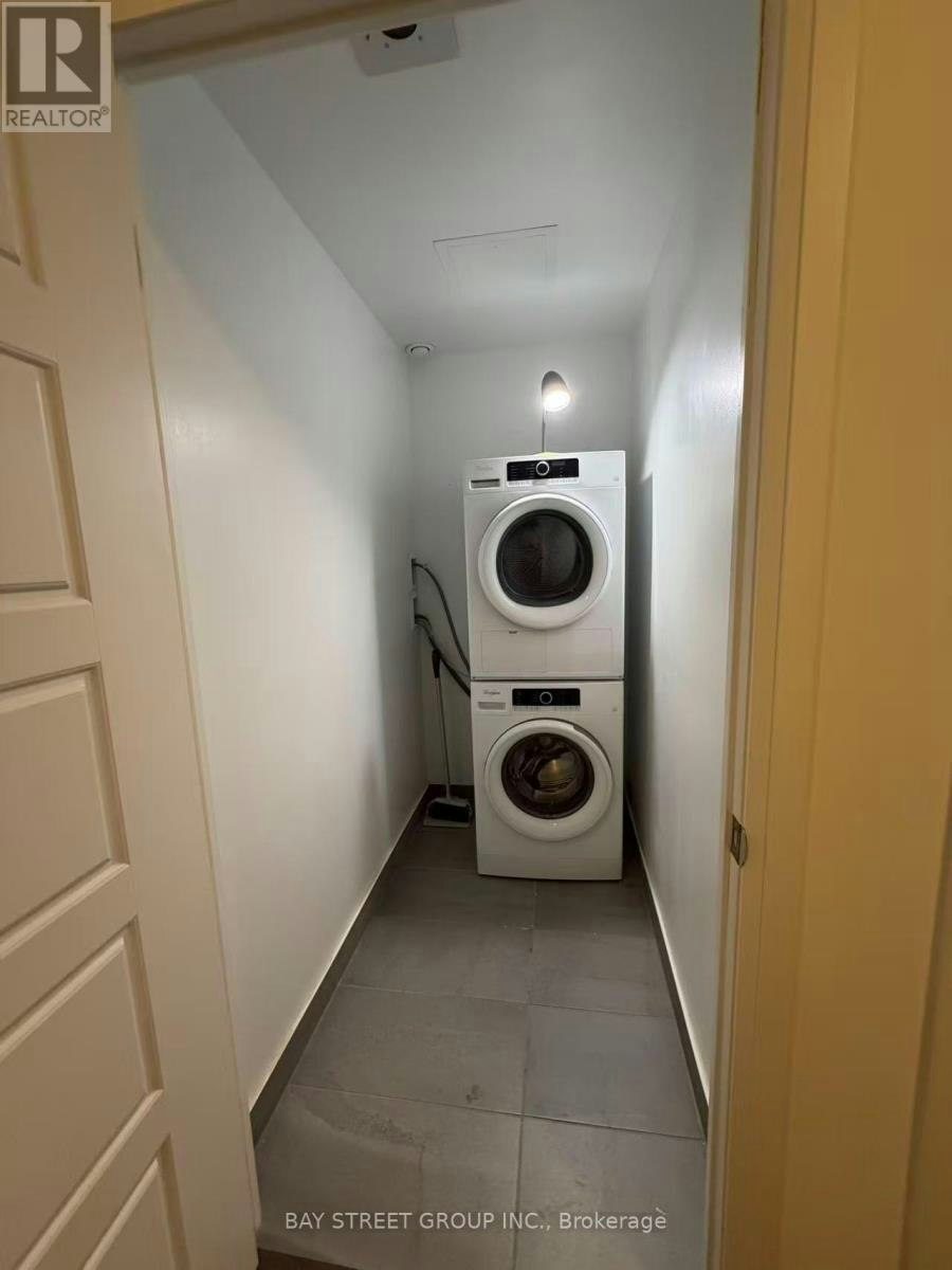 217-15 Water Walk Drive, Markham, ON, L6G 0G2 - 7